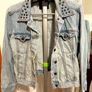 Light Wash Jean Jacket
